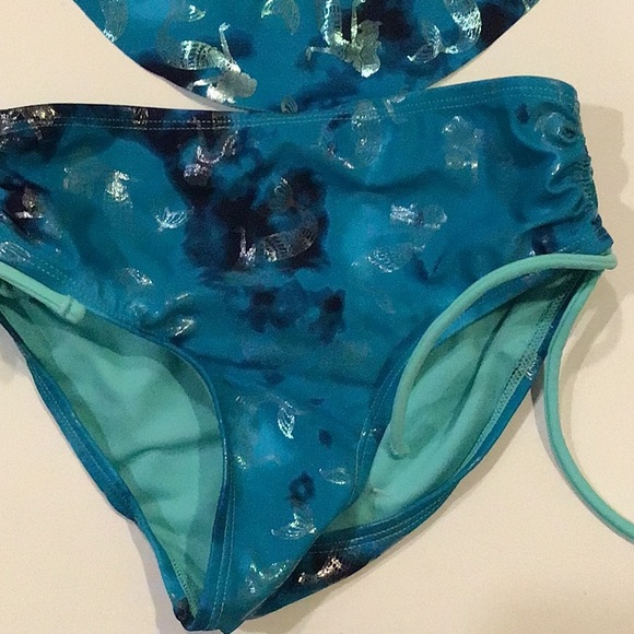 🧜🏻‍♀️Justice mermaid bikini🧜🏻‍♀️ - Picture 3 of 7